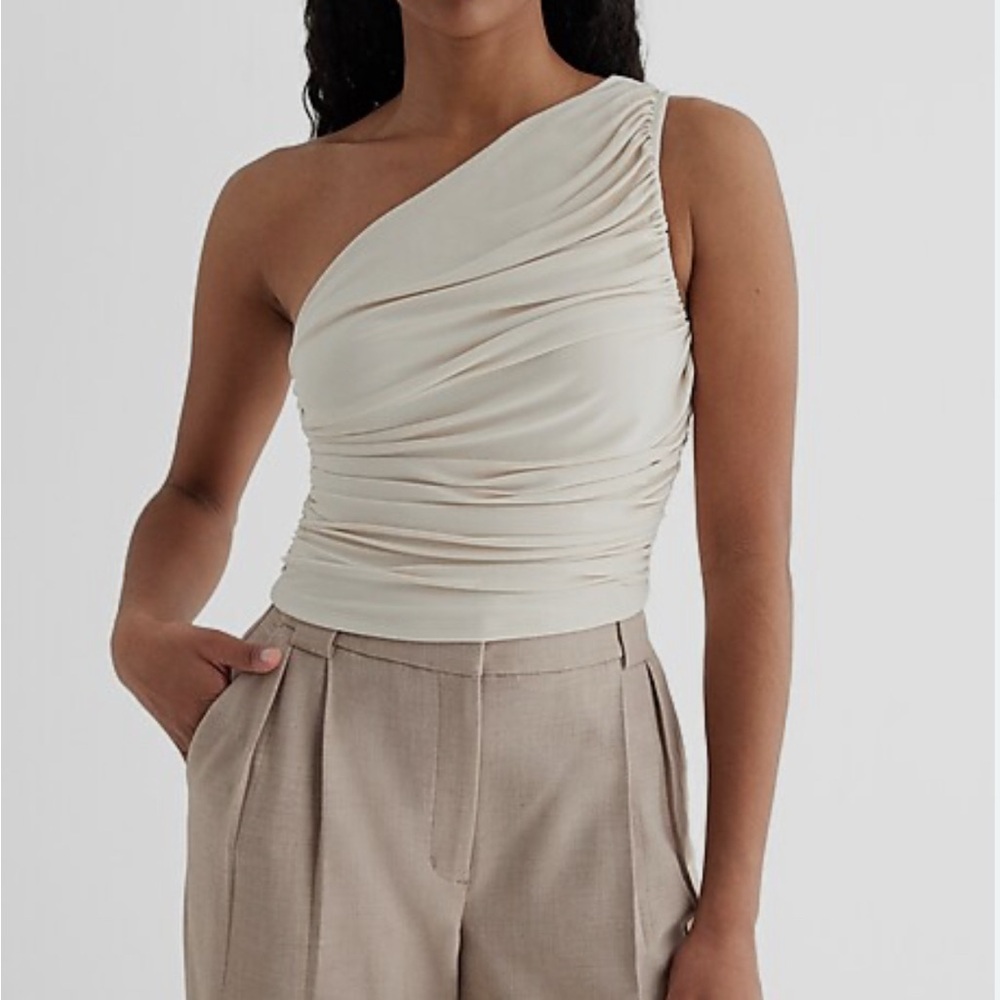 Express Fitted One Shoulder Ruched Cropped Tank